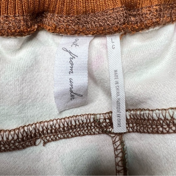 Urban Outfitters Out From Under Outlander Fleece Jogger Pants - Picture 5 of 6